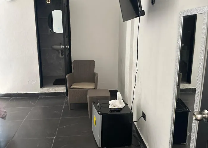 Royal Centro Hotel 3*